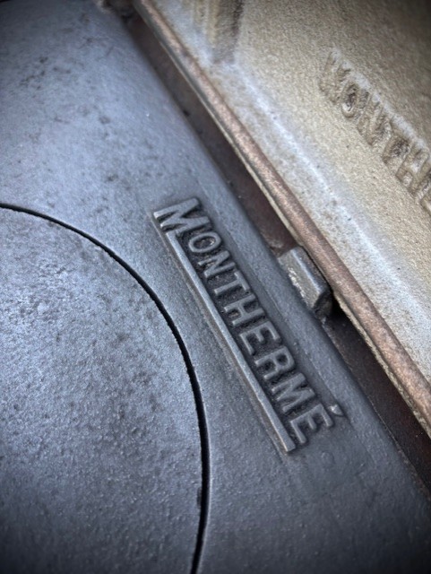 Monthermé vintage kachel